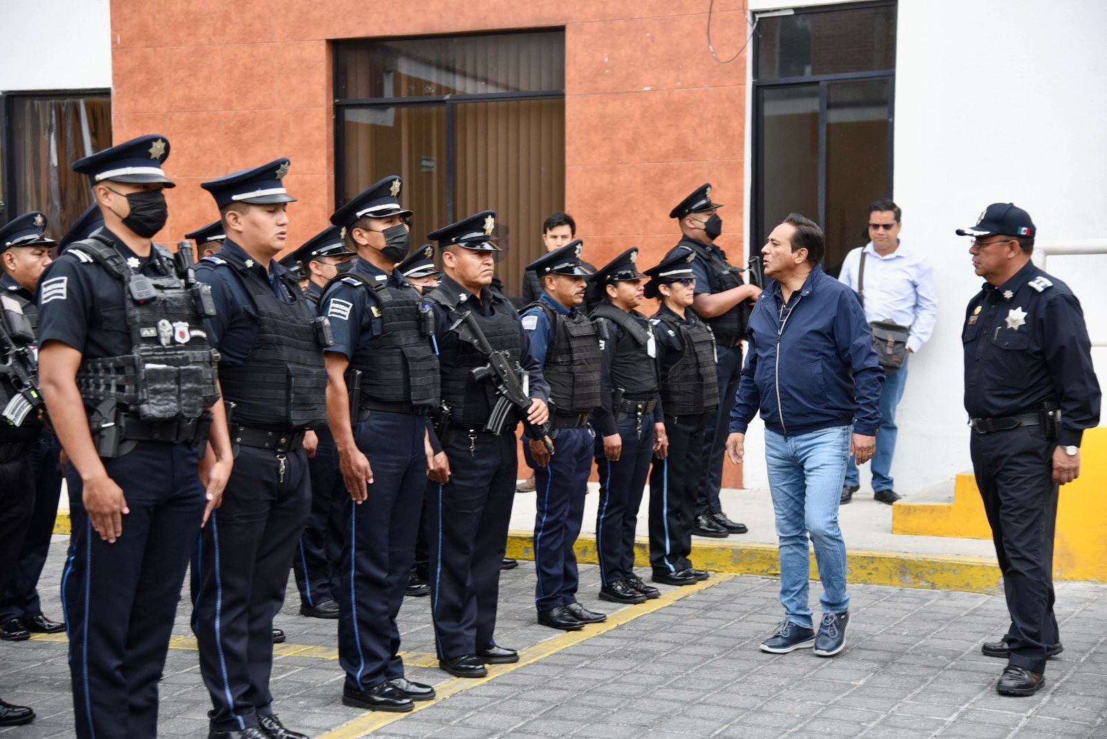 Exige Jorge Corichi a policías municipales conducirse con profesionalismo y no incurrir en actos de corrupción